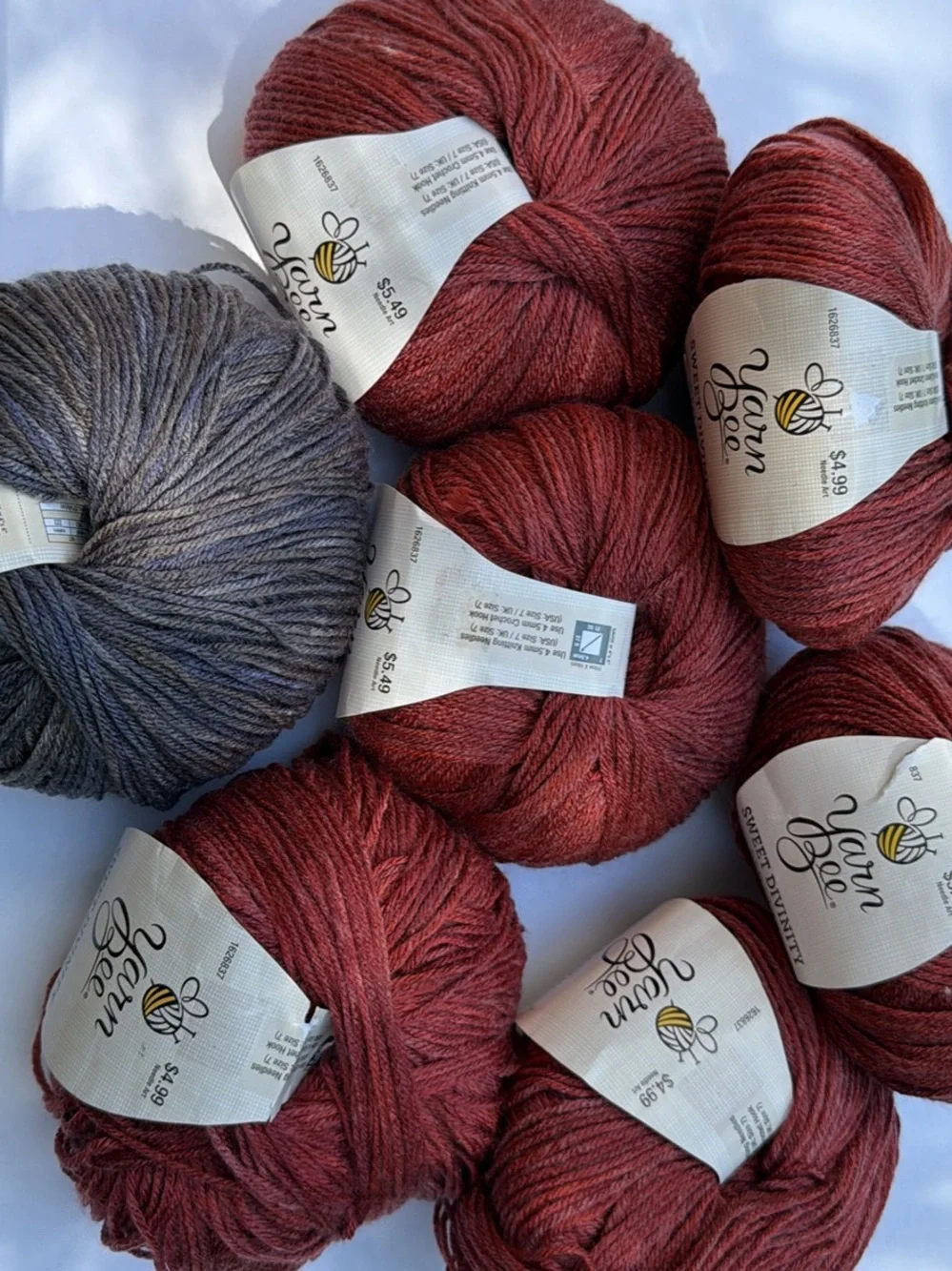 Yarn Bee Sweet Divinity Yarn lot in Red Clay and Mountain View's Gray 7 Skeins